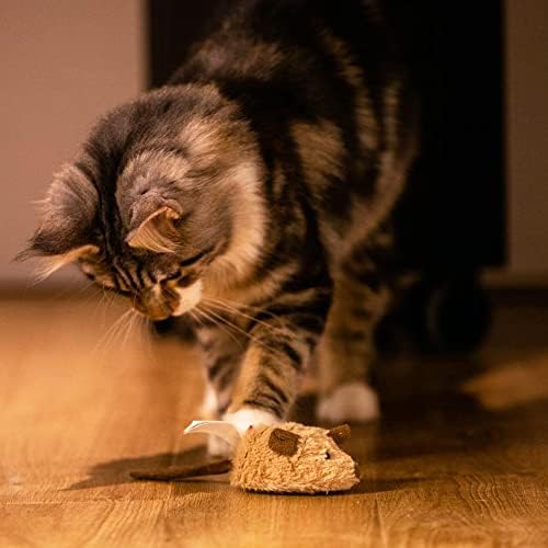 Gigwi Interactive Moving Mouse Cat Toy with Realistic Squeaky Sound, Automatic Mouse Toys for Indoor Cats, Electronic Mouse Toy for Self Play & Exercise(Brown Ear)
