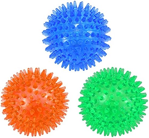 petizer 3-Pack 3.5” Squeaky Dog Toy Balls, Floating Dog Pool Balls, Spiky Dogs Balls Water Toys, Durable Interactive Fetch Toys for Puppy, Dog Chew Toys for Teething (3.5", Medium/Large Dog)