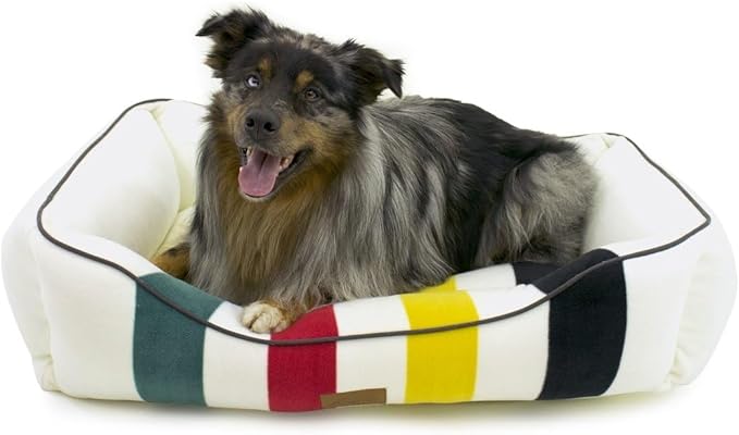 Pendleton Pet National Park Kuddler Dog Bed (Yellowstone, 42" w x 30" d x 10½"h)