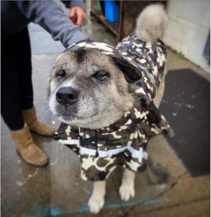 NACOCO Large Dog Raincoat Adjustable Pet Water Proof Clothes Lightweight Rain Jacket Poncho Hoodies with Strip Reflective (XXL, Camo)
