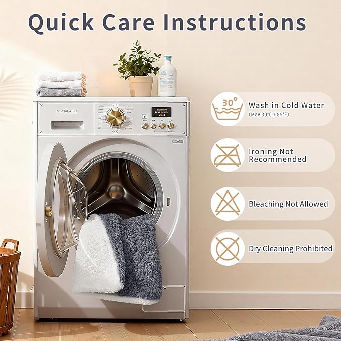 Cat Blanket for Indoor Cats Ultra-Soft Plush Small Blanket Machine Washable Cozy Calming for Kittens Cats Bed Couch Car 21"x18" White