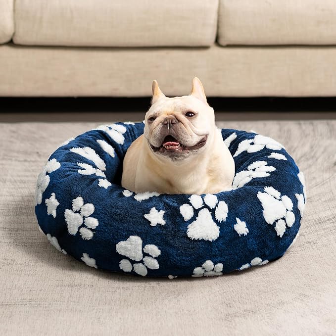 Yaning Donut Dog Beds for Small Dogs, Calming Round Cat Beds for Indoor Cats, Cute 3D Textured Paw Pet Bed with Removable Washable Cover and Anti-Slip Bottom（Navy Blue，20"）