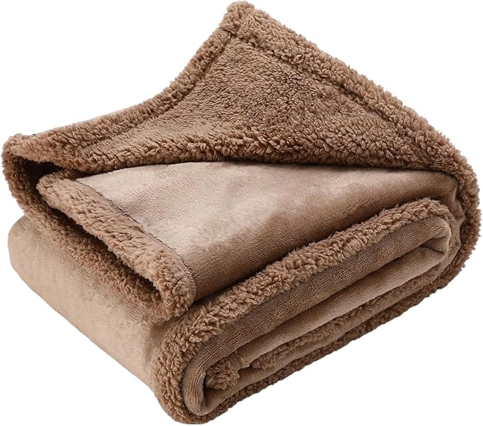 HOPRAI Waterproof Pet Blanket for Medium Large Dogs Washable Fluffy Thick Jacquard Shag Fleece Warm Sherpa Pet Blanket Cats Puppy Couch Protection (Light Coffee L57*65inches)