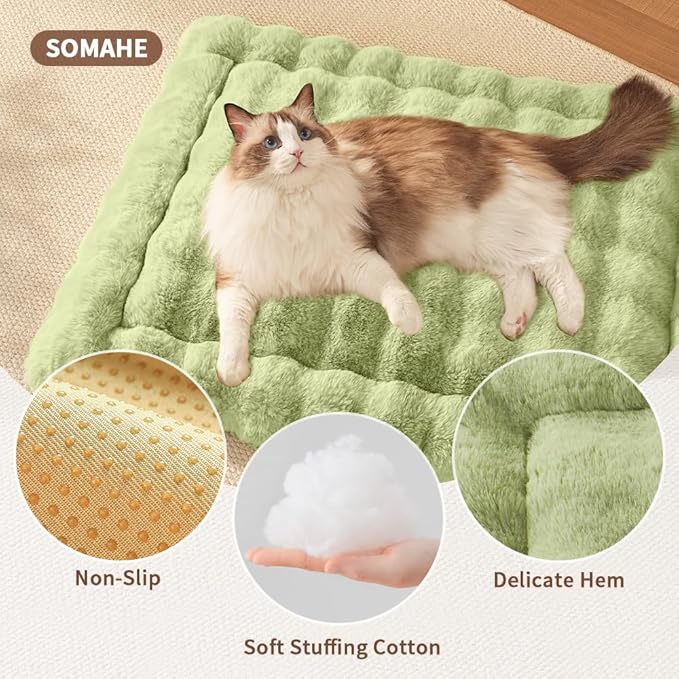 SOMAHE Self-Warming Cat Bed, Plush Faux Fur Pet Bed Mat with Anti-Slip Bottom, Ultra Soft Heated Pad for Cats & Kittens, Cozy Fluffy Bed for Window & Sills Couches, Machine Washable, 23x15 Inch Green