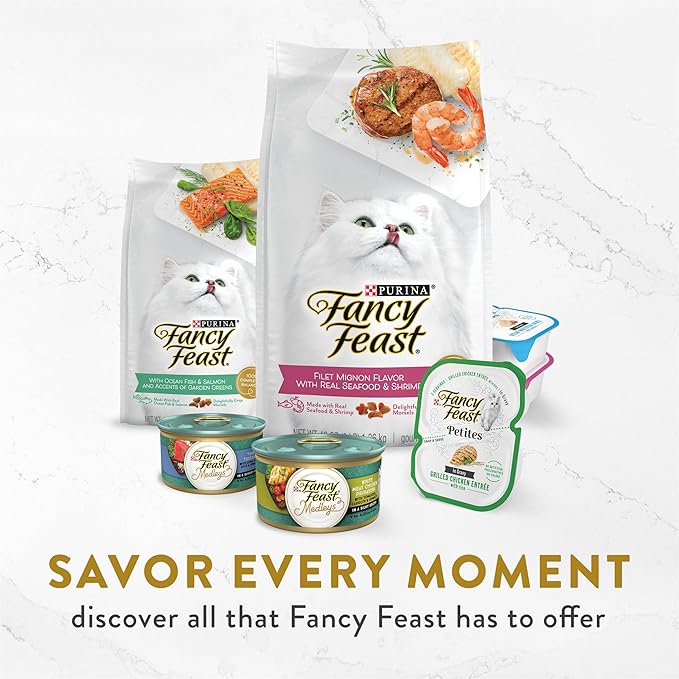 Purina Fancy Feast Lickable Senior Cat Food Broth Topper Creamy with White Meat Chicken - (Pack of 16) 1.4 oz. Pouches
