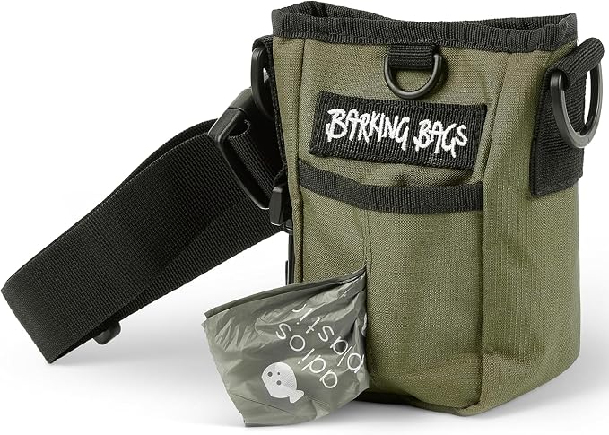 Green Dog Treat Bag & Training Pouch - Ideal for Medium to Large Breeds | Lightweight & Practical Design with Magnetic Closure | Wear Three Ways | Easy Carry Carry Dog Treats & Poo Bags